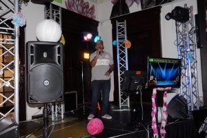 Karaoke UWA Tavern-Mega-Soundz Karaoke