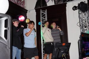 Karaoke UWA Tavern-Mega-Soundz Karaoke